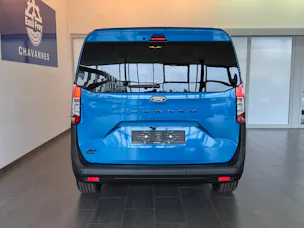 Ford E-Tourneo Courier Active
