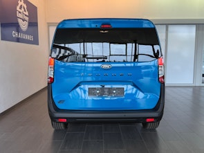 Vehicle image FORD E-Tourneo Courier Titanium