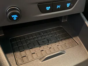 Ford E-Tourneo Courier Active