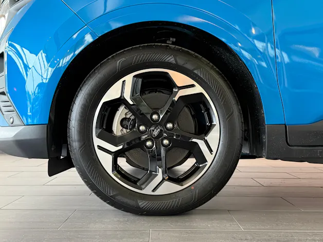 Ford E-Tourneo Courier Active
