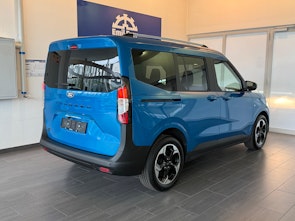 Vehicle image FORD E-Tourneo Courier Titanium