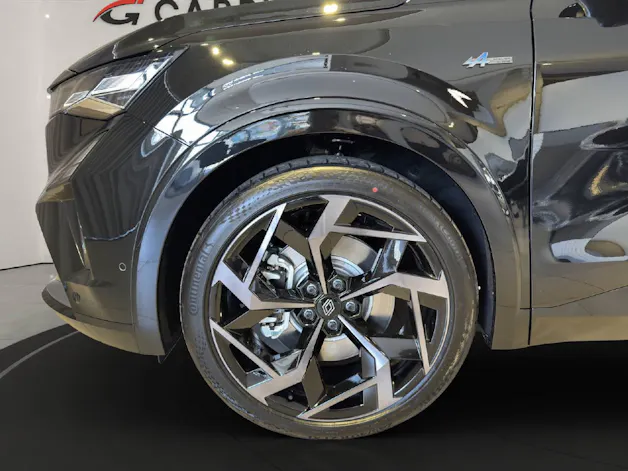 Renault Rafale 1.2 E-Tech Plug-in Atelier Alpine