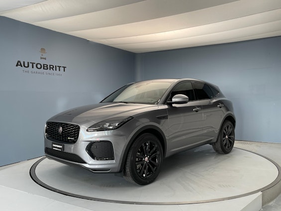 First vehicle image