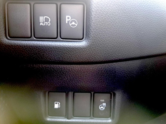 Vehicle image 14 Vehicle image 14