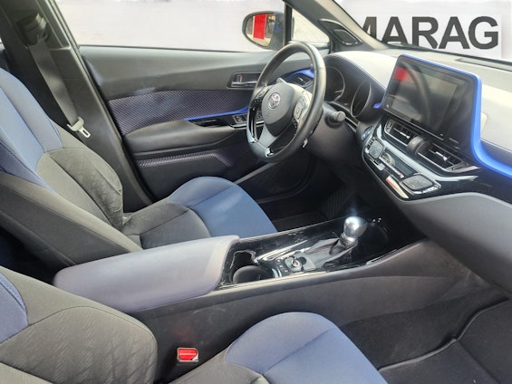 Vehicle image 8 Vehicle image 8