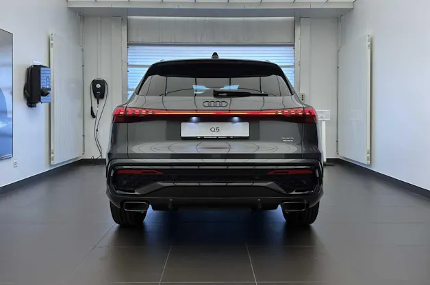 AUDI Q5 TFSI quatto 150 kW S-tronic