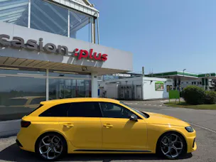 Audi RS4 Avant 25 year edition quattro tiptronic