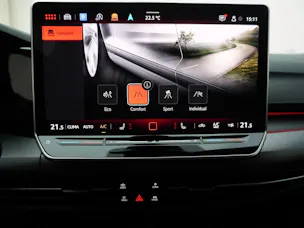 VW Golf 8.5 2.0 TSI DSG GTI Black Style (2025)