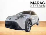 First vehicle image