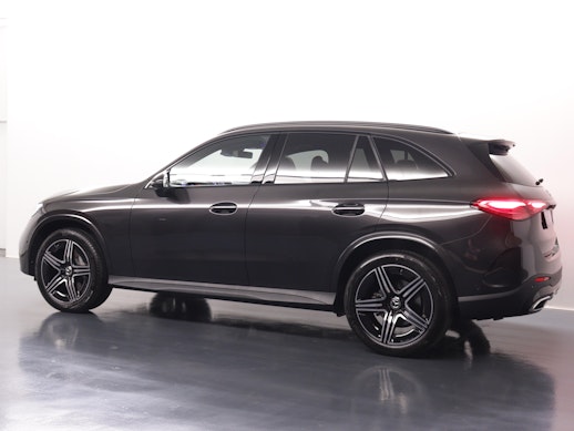 MERCEDES-BENZ GLC 220 d AMG Line 4matic 3