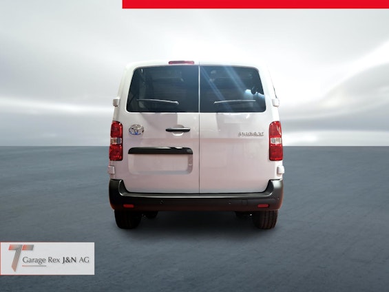 Vehicle image 4 Vehicle image 4