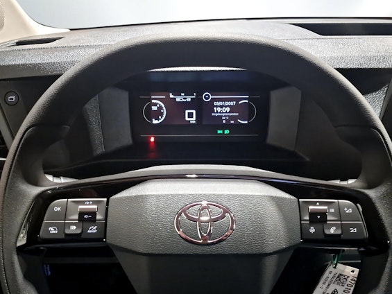 Vehicle image 12 Vehicle image 12