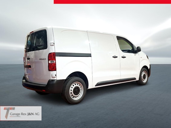 Vehicle image 5 Vehicle image 5