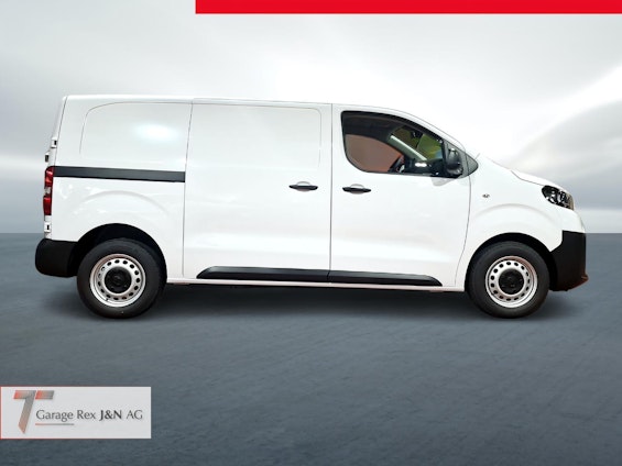 Vehicle image 6 Vehicle image 6