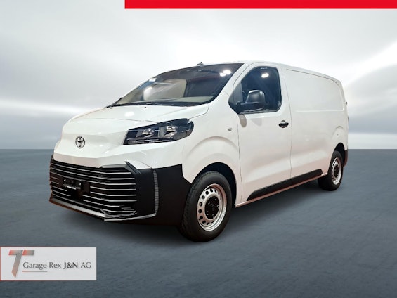 First vehicle image First vehicle image