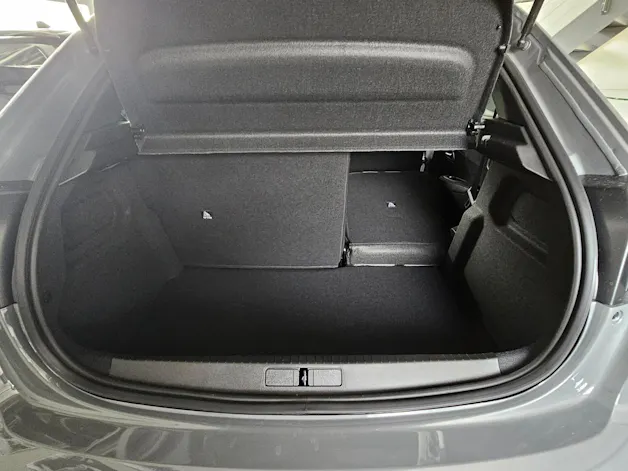 Peugeot 208 1.2 Hybrid Allure Premium