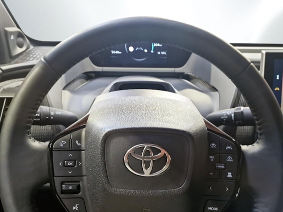 Vehicle image 12 Vehicle image 12