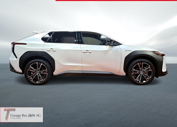 Vehicle image 6 Vehicle image 6