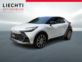 Vehicle image TOYOTA C-HR 0