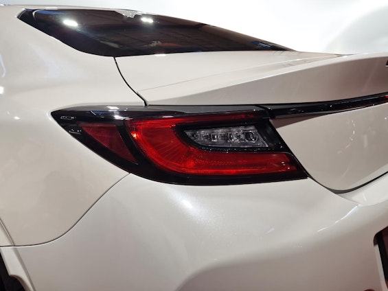 Vehicle image 4 Vehicle image 4