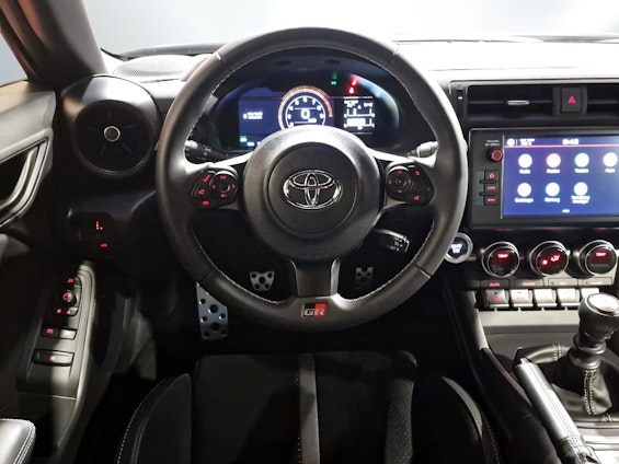 Vehicle image 12 Vehicle image 12