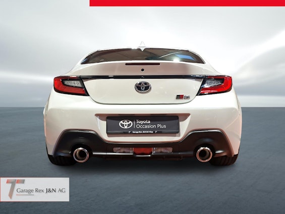 Vehicle image 5 Vehicle image 5