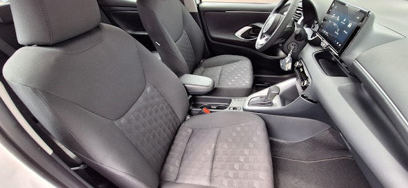 Vehicle image 7