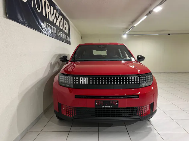 Fiat Grande Panda Red