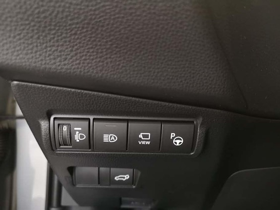 Vehicle image 12 Vehicle image 12