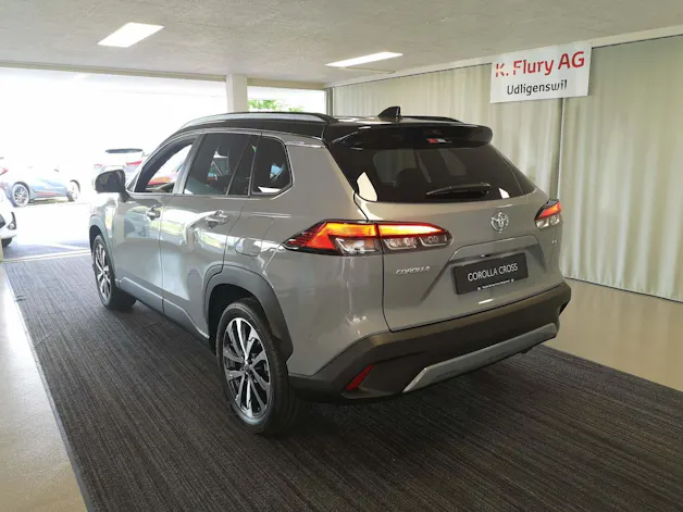 Toyota Corolla Cross 2.0 HSD Premium AWD-i