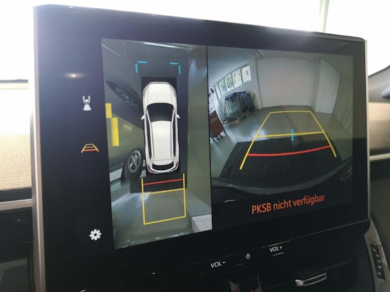 Vehicle image 11 Vehicle image 11