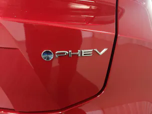 Toyota C-HR 2.0 PHEV Swiss Edition