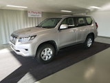 First vehicle image