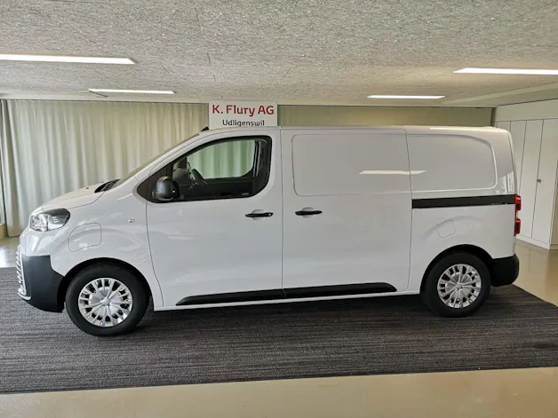 Toyota PROACE Van L1 75KWh Advanced