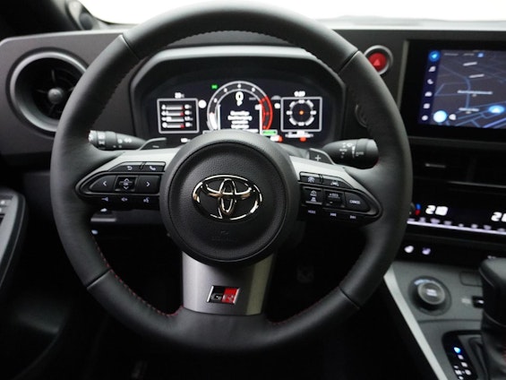 Vehicle image 11 Vehicle image 11