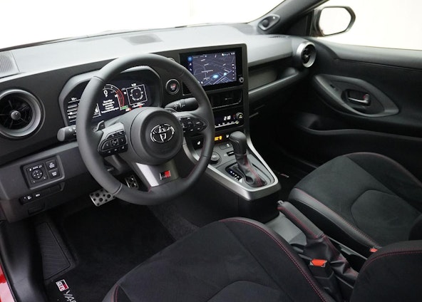 Vehicle image 9 Vehicle image 9