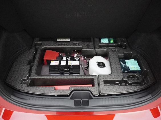 Vehicle image 21 Vehicle image 21