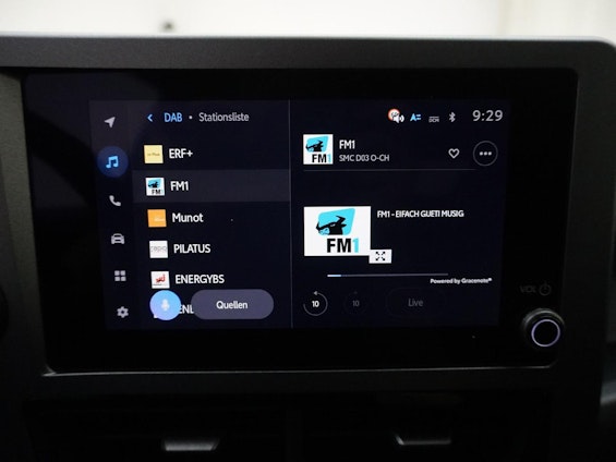 Vehicle image 16 Vehicle image 16