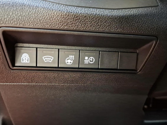 Vehicle image 12 Vehicle image 12