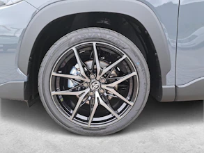 https://vehicle.imgix.net/3937733/ff567d7f-222a-43a3-a81b-afc95b799a98.jpg