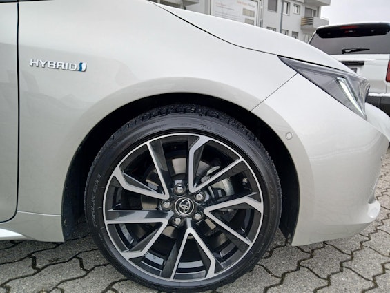 Vehicle image 15 Vehicle image 15