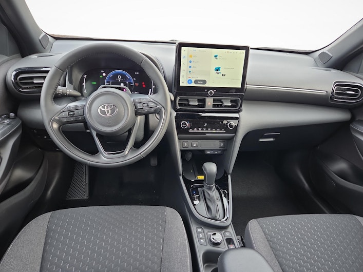 Vehicle image TOYOTA YARIS CROSS