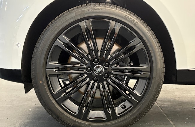 Vehicle image 9 Vehicle image 9