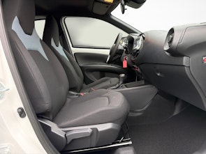 Vehicle image TOYOTA Aygo X 1.5 VVT-i HSD Comfort