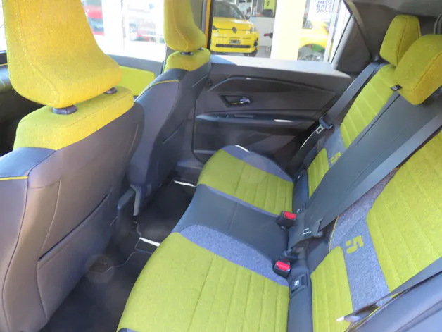Renault 5 E-Tech Comfort Range iconic five
