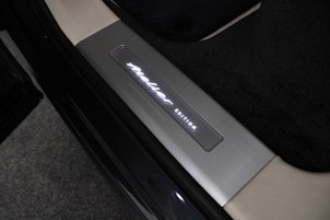 Vehicle image BENTLEY Bentayga 4.0 V8 Atelier Edition