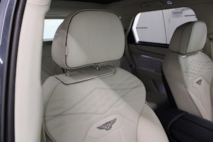Vehicle image BENTLEY Bentayga 4.0 V8 Atelier Edition