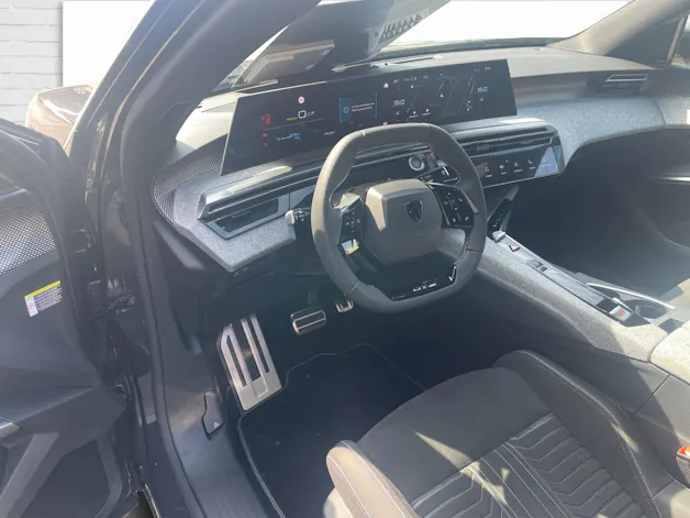 Peugeot 3008 e-GT New