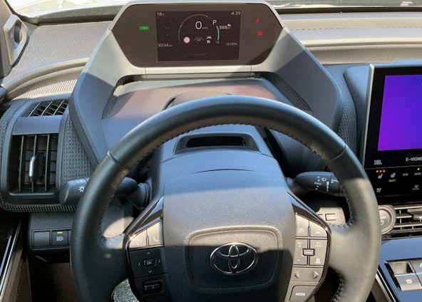 Vehicle image 3 Vehicle image 3