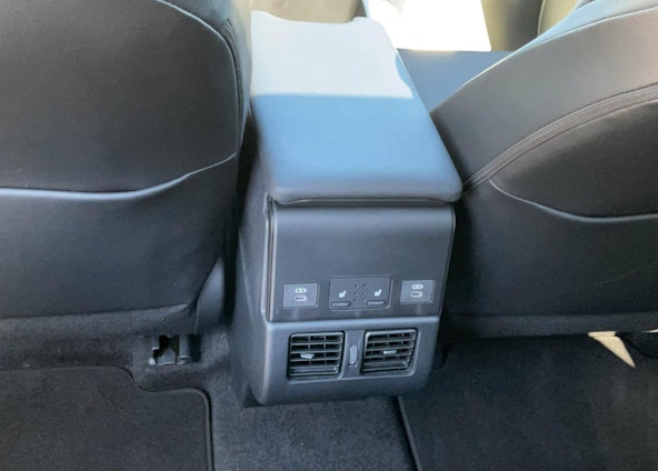 Vehicle image 10 Vehicle image 10